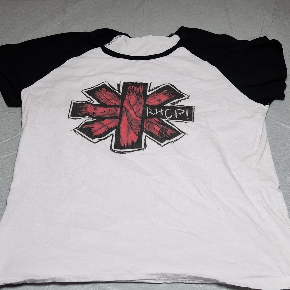 Red Hot Chili Peppers T-Shirt - Picture 1 of 6